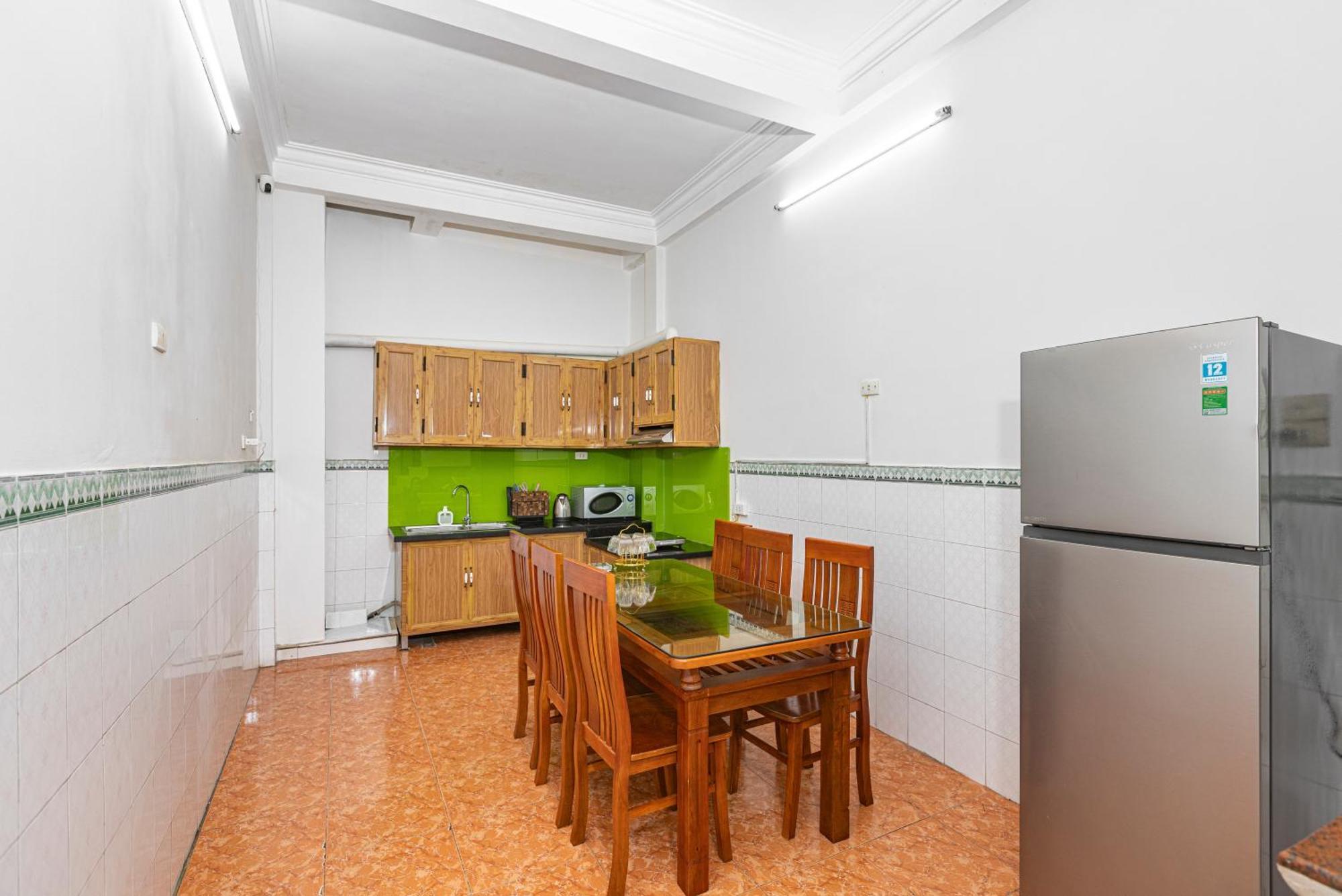 Quite In Old Quarter With Netflix And Free Laundry 3rdfloor Hanoï